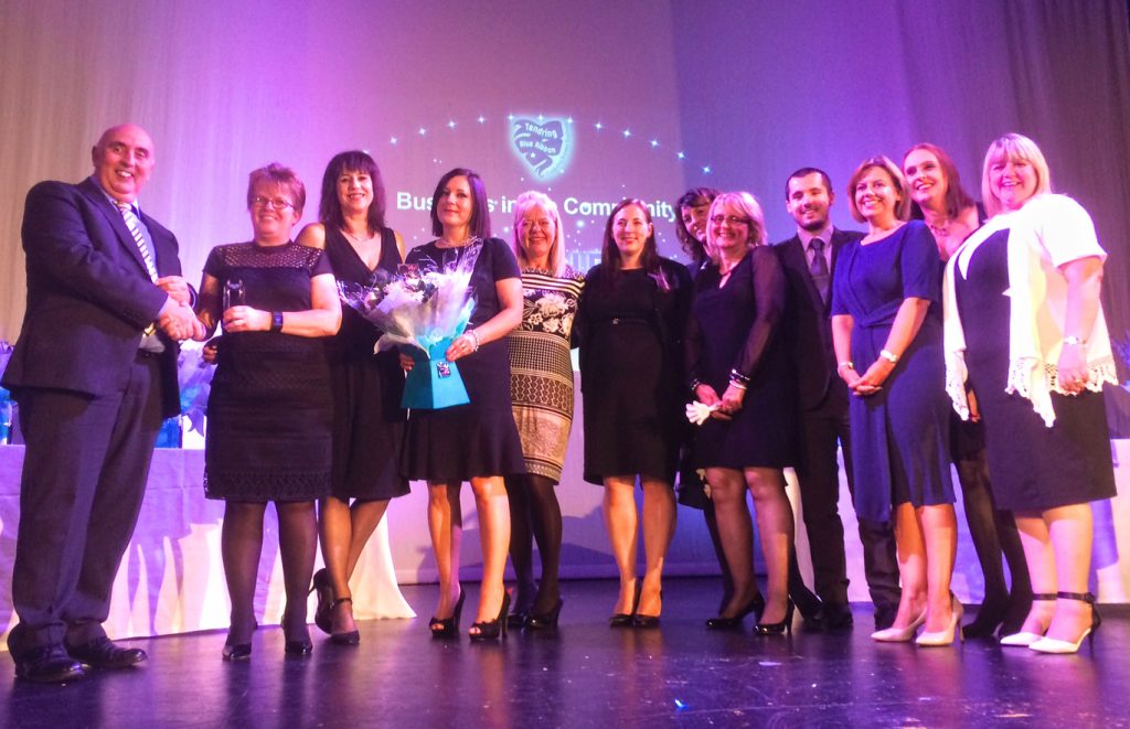 blue-ribbon-awards-6
